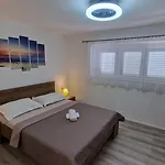 Adriatic Center Ii * Makarska