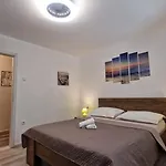Apartment Adriatic Center Ii *