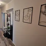 Apartment Adriatic Center Ii Makarska