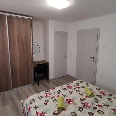 Apartment Adriatic Center Ii Makarska