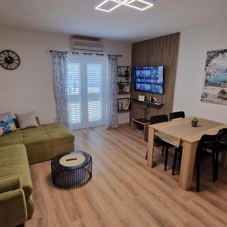 Adriatic Center Ii * Makarska
