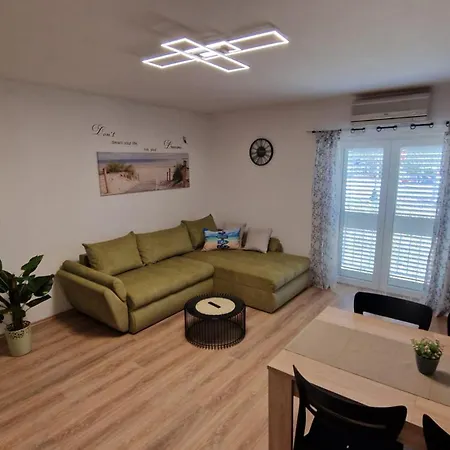 Adriatic Center Ii * Makarska