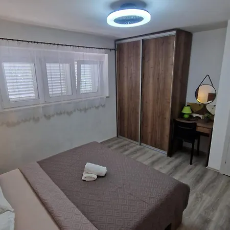 Adriatic Center Ii Apartman *